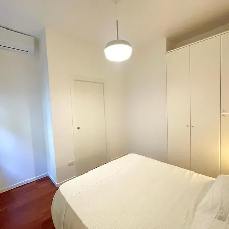 Leoncino Apartamento